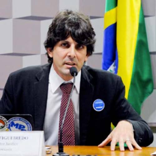 gallery/wp-content-uploads-2020-01-emilio-figueredo